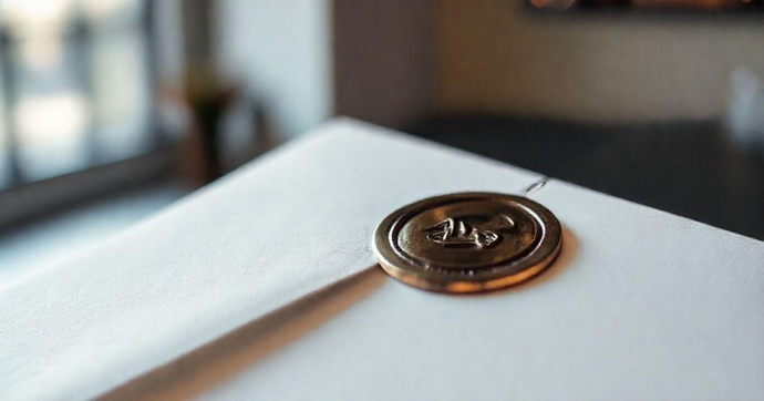 Adesivo para Fechar Envelope:  Saiba A Solução Prática e Elegante para Suas Correspondências