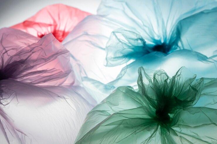 As 6 Vantagens da Fábrica de Sacolas Plásticas para Seu Negócio